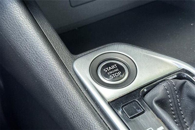 Used 2022 Nissan Sentra SVImage 19