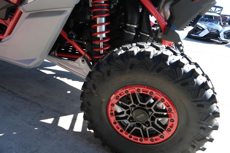 2025 Can-Am MAVERICK X3 MAX X RS TURBO RR WITH SMARTSHOX FIERY RED AND HYPER SILVERImage 9