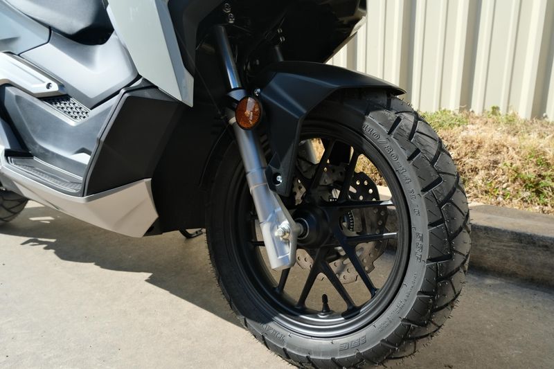 NEW 2026 HONDA ADV160 ABS Image 15