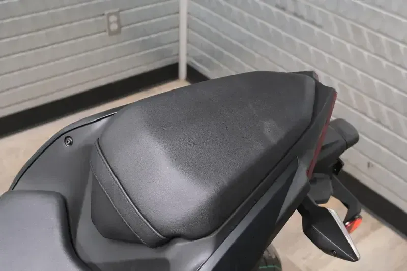 NEW 2026 KAWASAKI Z500 ABS Image 14