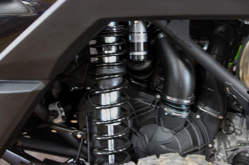 2025 Can-Am MAVERICK X3 MAX X RS TURBO RR TRIPLE BLACK Image 21
