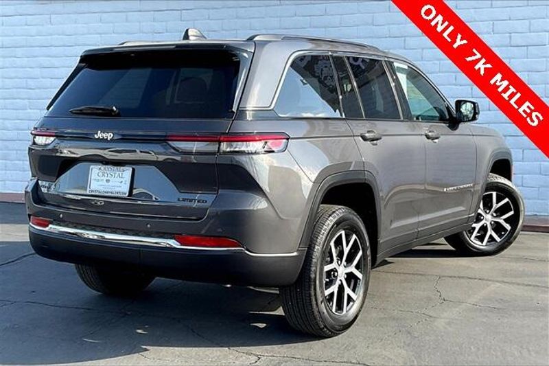 Used 2025 Jeep Grand Cherokee LimitedImage 13