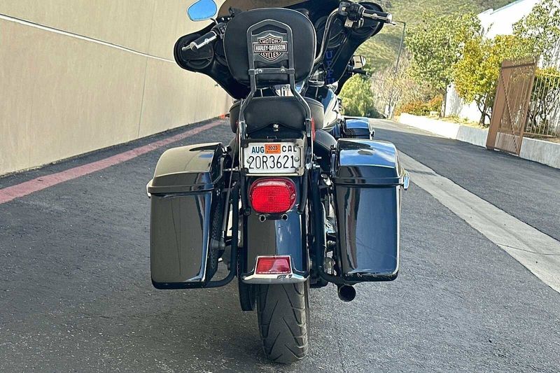 2011 Harley-Davidson Softail in a BLACK W/PINSTRIPE exterior color. BMW Motorcycles of Temecula – Southern California 951-395-0675 bmwmotorcyclesoftemecula.com 