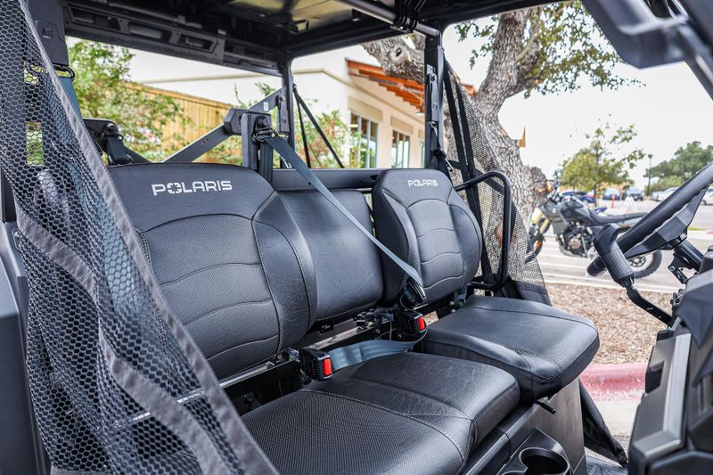 2025 Polaris RANGER CREW XP 1000 PREMIUM  STEALTH GREYImage 8