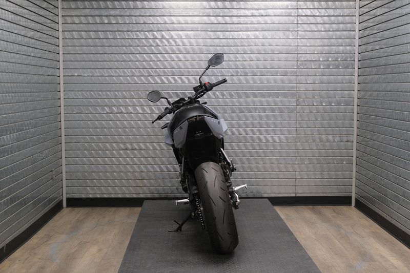 USED 2024 SUZUKI GSX-8S Image 4