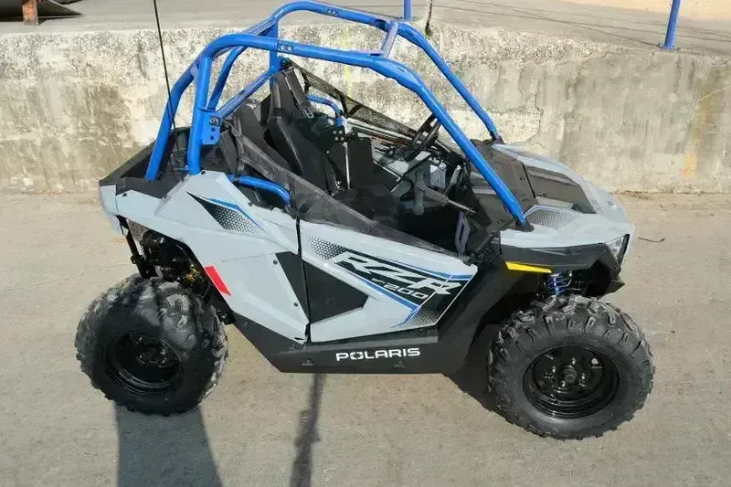 NEW 2026 POLARIS RZR 200 EFI Image 2