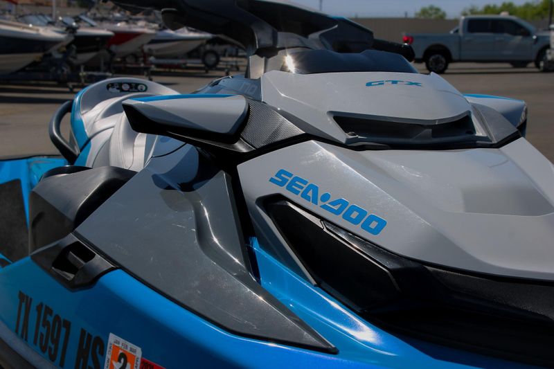 2020 SEADOO GTX 170 BLUE Image 16