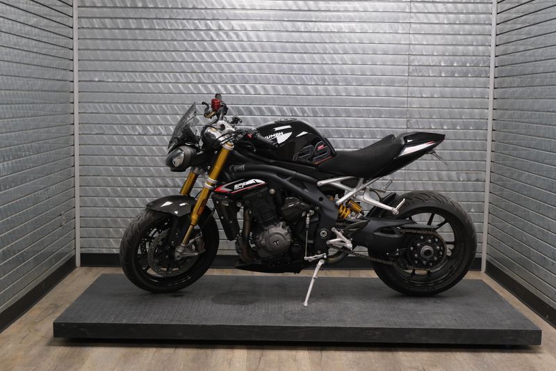 USED 2023 TRIUMPH SPEED TRIPLE 1200 RS Image 6