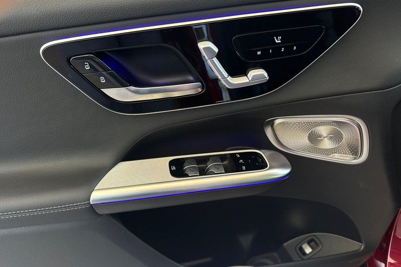 New 2026 Mercedes-Benz GLC-Class GLCGLC 300Image 8