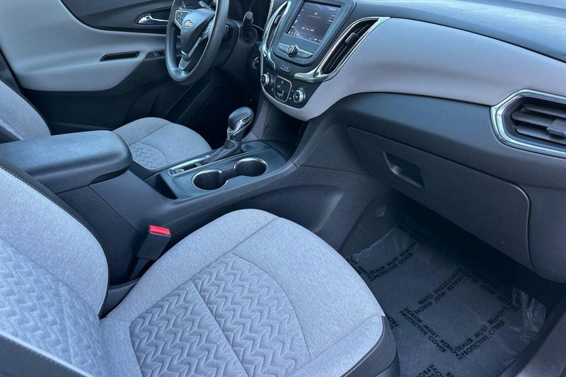 Used 2024 Chevrolet Equinox LSImage 18