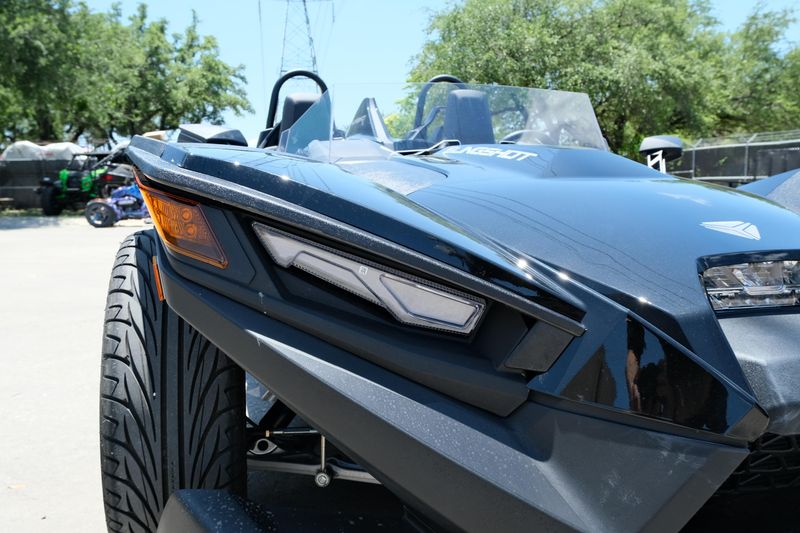 USED 2026 POLARIS SLINGSHOT S AUTODRIVE Image 10