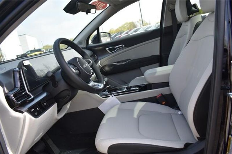 2025 Kia Sportage EXImage 23