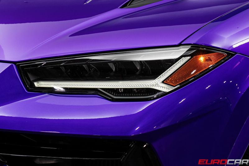 Used 2023 Lamborghini Urus S *BODY COLOR STYLE PACKAGE * PANORAMIC SUNROOF*Image 10