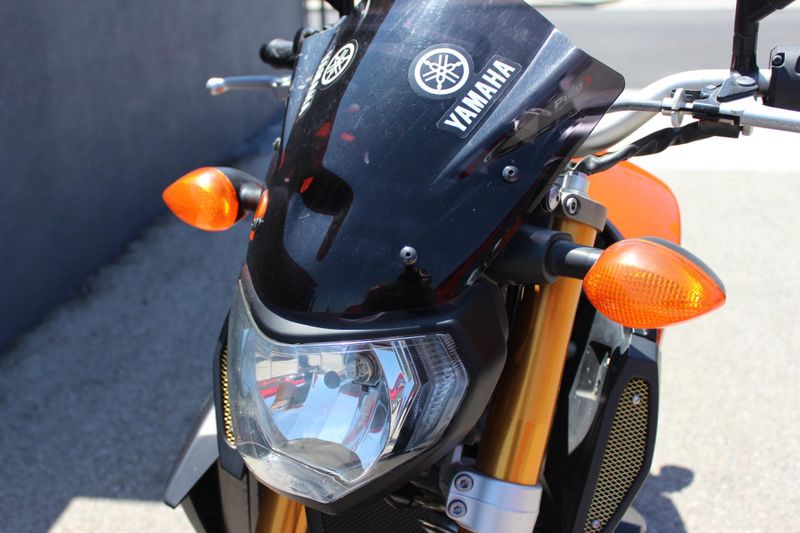2014 Yamaha FZ 09 Image 10