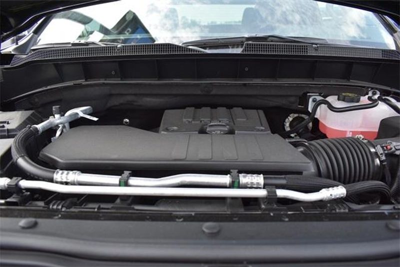 2025 Chevrolet Silverado 1500 LTImage 36