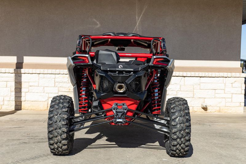 2025 Can-Am MAVERICK X3 MAX X RS TURBO RR WITH SMARTSHOX FIERY RED AND HYPER SILVERImage 4