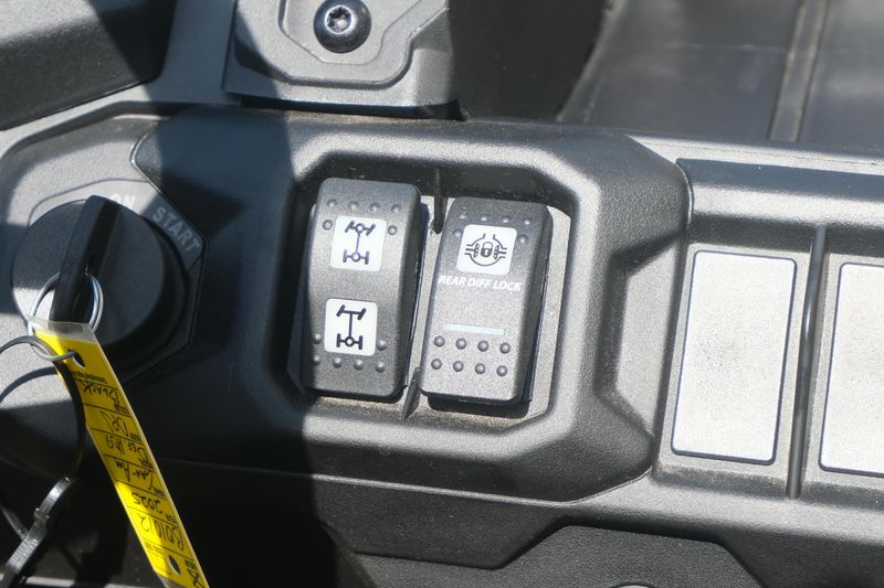 2025 Can-Am DEFENDER DPS HD9 STEALTH BLACK Image 25