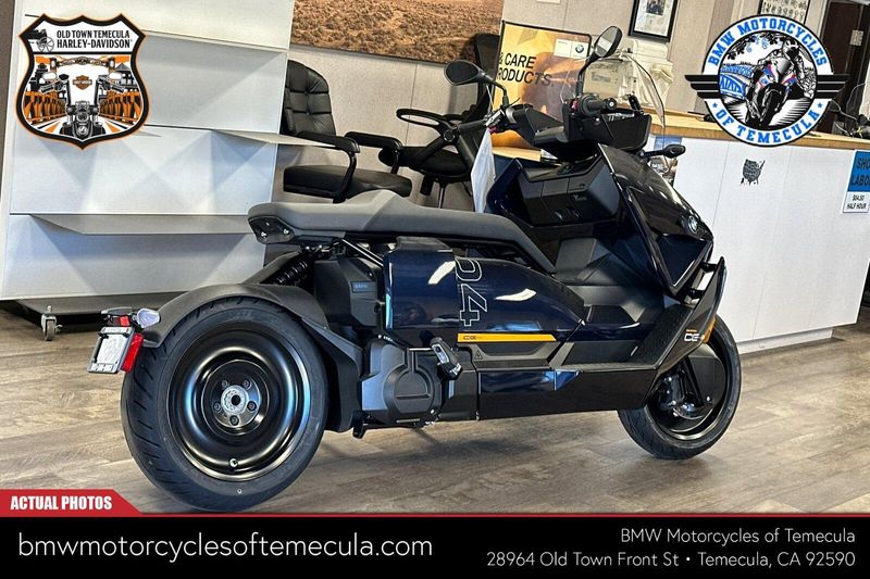 2024 BMW CE 04 in a IMPERIAL BLUE METALLIC exterior color. BMW Motorcycles of Temecula – Southern California 951-395-0675 bmwmotorcyclesoftemecula.com 