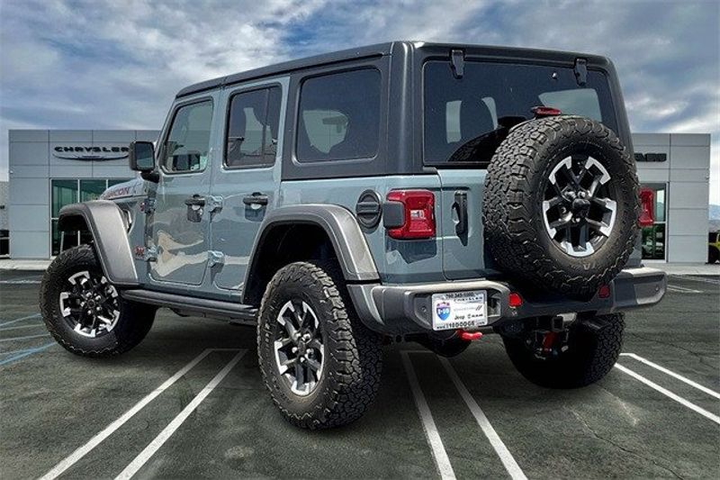 2024 Jeep Wrangler 4-door RubiconImage 2