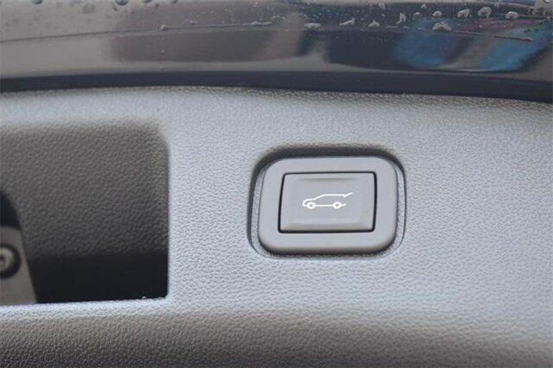 2025 Chevrolet Blazer EV LTImage 19
