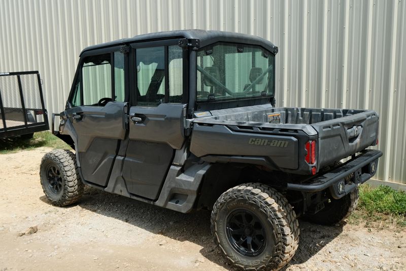 Used 2022 Can-Am DEFENDER LIMITED CAB HD10 GRAY Image 3