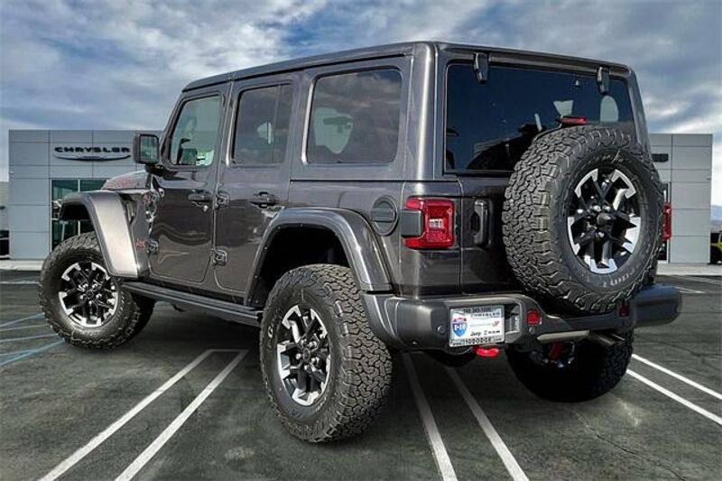 New 2025 Jeep Wrangler 4-door Rubicon XImage 2