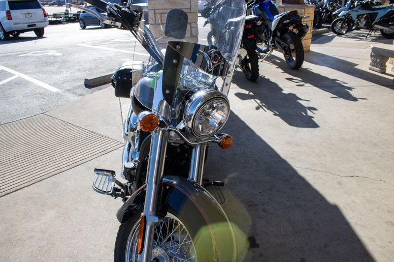 USED 2023 KAWASAKI VULCAN 900 CLASSIC LT Image 7