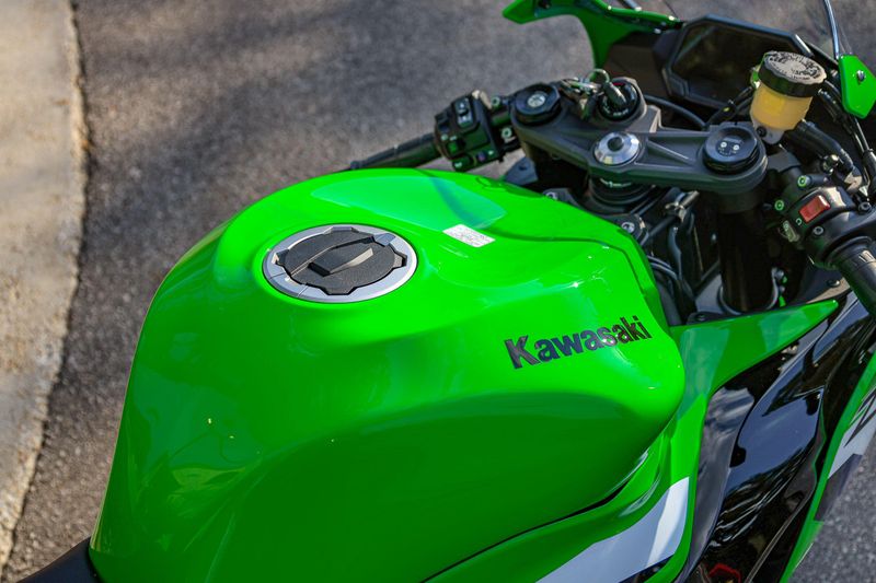 NEW 2026 KAWASAKI NINJA ZX6R Image 18