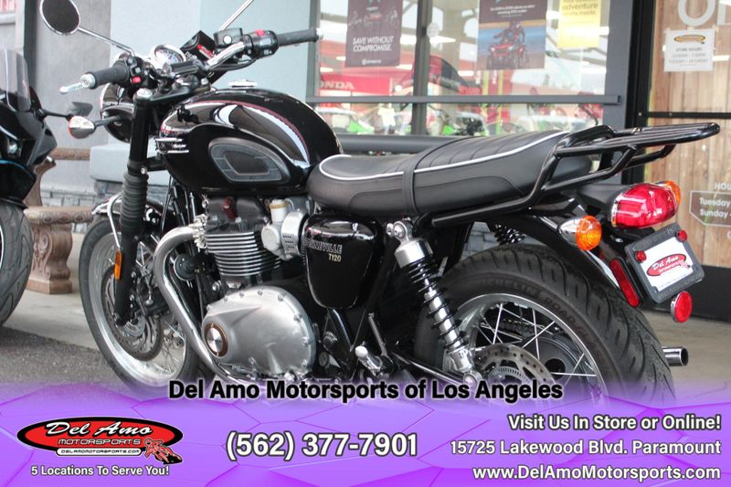 2023 Triumph Bonneville T120 (Euro 5a) BaseImage 7