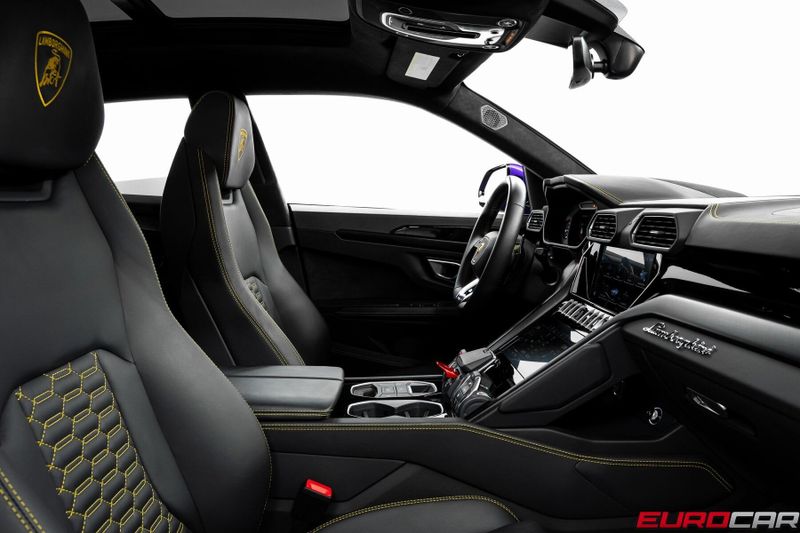 Used 2023 Lamborghini Urus S *BODY COLOR STYLE PACKAGE * PANORAMIC SUNROOF*Image 35