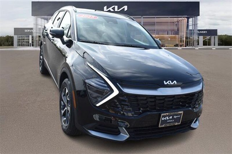 2025 Kia Sportage EXImage 9