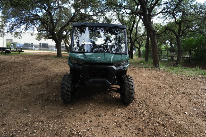 2025 Can-Am DEFENDER MAX DPS HD9 COMPASS GREENImage 14