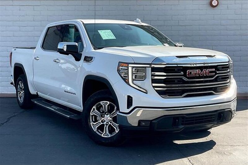 Used 2023 GMC Sierra 1500 SLTImage 12