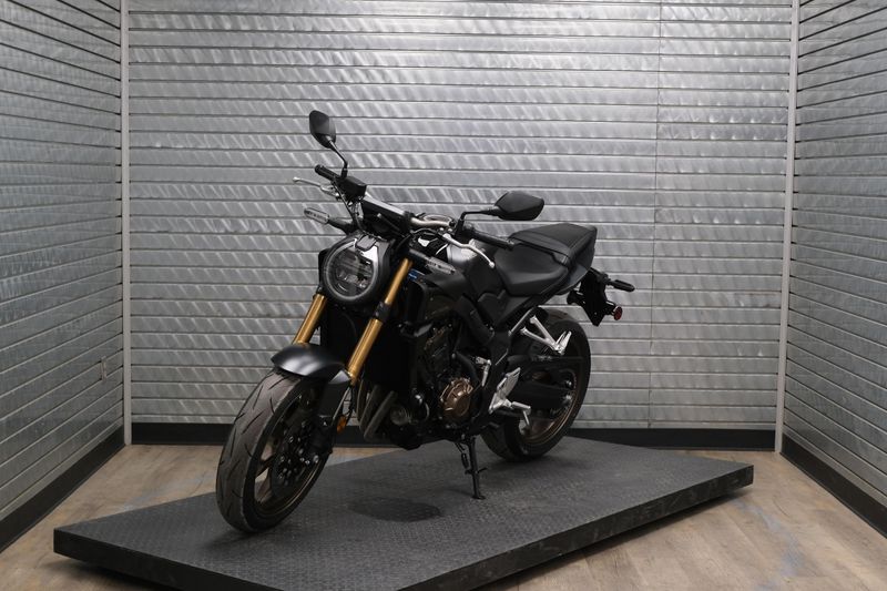 NEW 2026 HONDA CB650R ECLUTCH Image 7