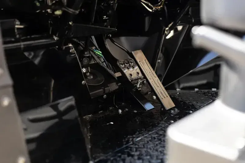 NEW 2026 KAWASAKI MULE 4000 Image 15