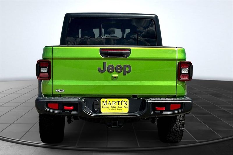 2025 Jeep Gladiator Rubicon photo 4