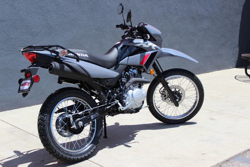 New 2025 Honda XR150L Image 4