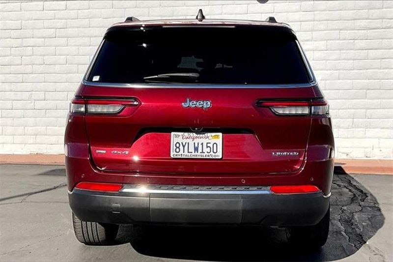 2021 Jeep Grand Cherokee Limited photo 3