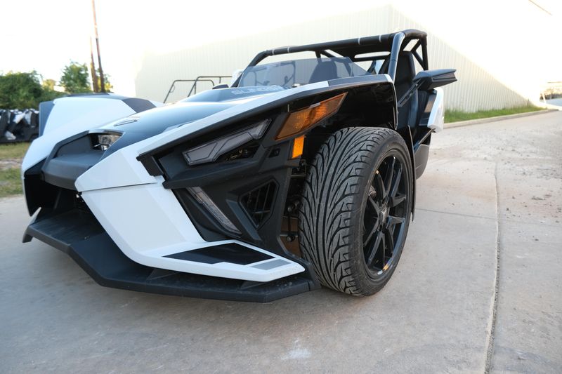 2024 Polaris SLINGSHOT SLR AUTODRIVE MOONLIGHT SHADOWImage 6