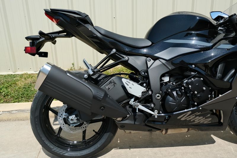 NEW 2026 KAWASAKI NINJA ZX6R ABS Image 11