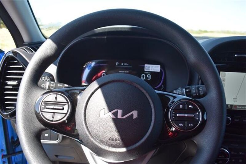 New 2025 Kia Soul SImage 29