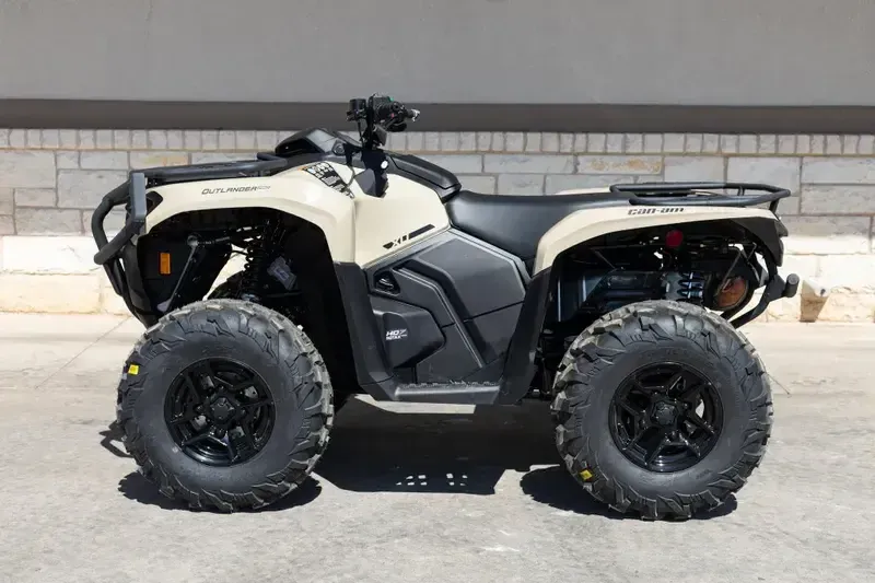 NEW 2026 CAN-AM OUTLANDER PRO HD7 Image 6