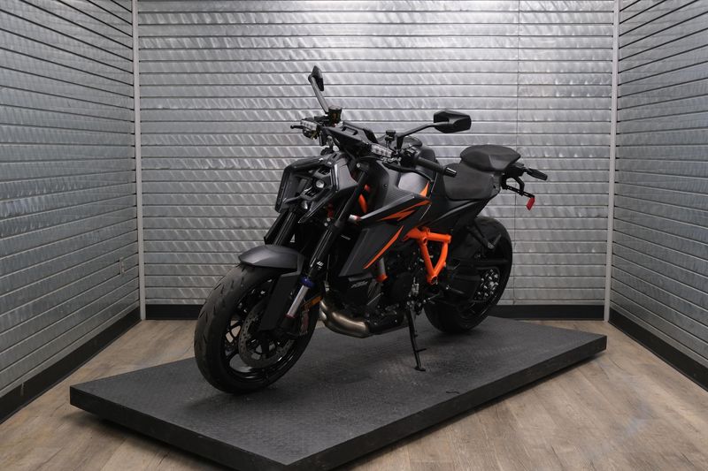 NEW 2026 KTM 1390 SUPER DUKE R EVO Image 7