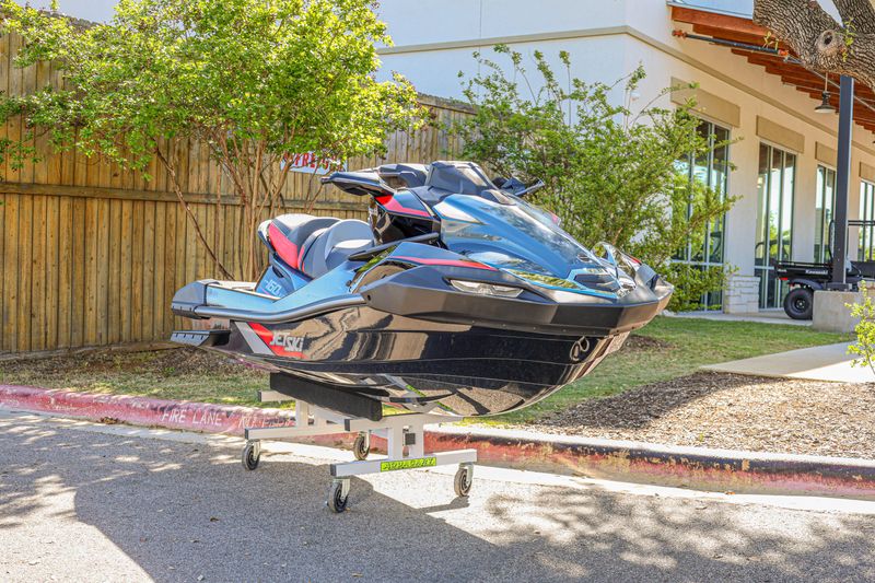 NEW 2026 KAWASAKI JET SKI ULTRA 310LX Image 1