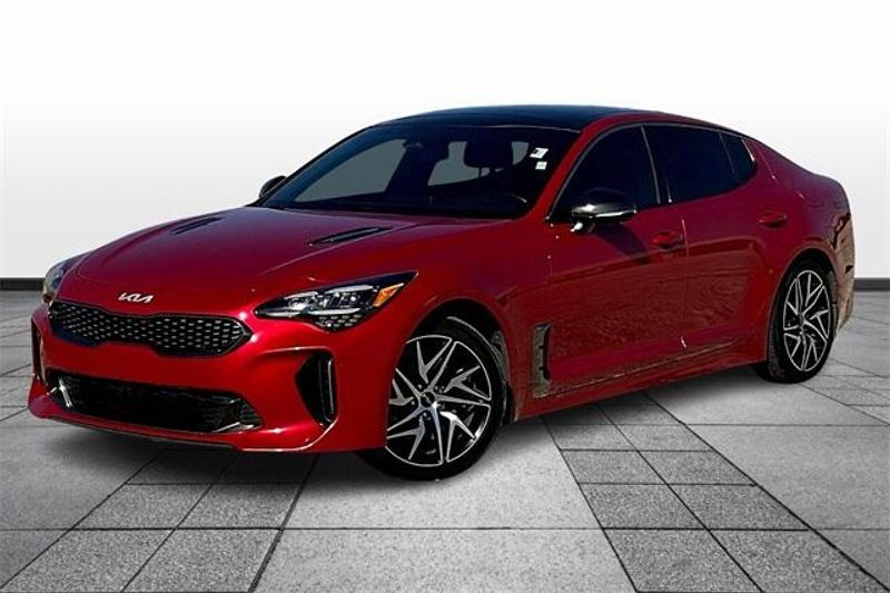 2022 Kia Stinger GT-LineImage 2