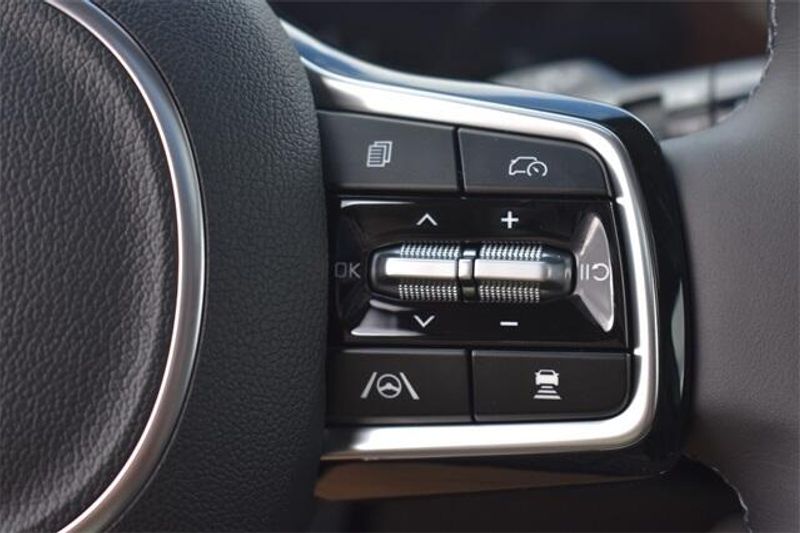 New 2026 Kia Carnival SX PrestigeImage 31