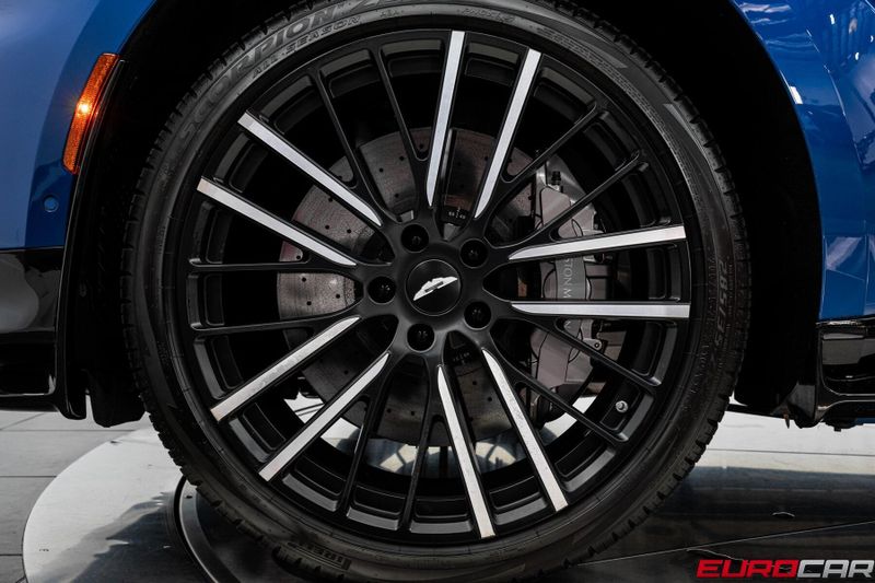 Used 2023 Aston Martin DBX 707 *HUGE CARBON OPTIONS * 23 FORGED WHEELS*Image 23