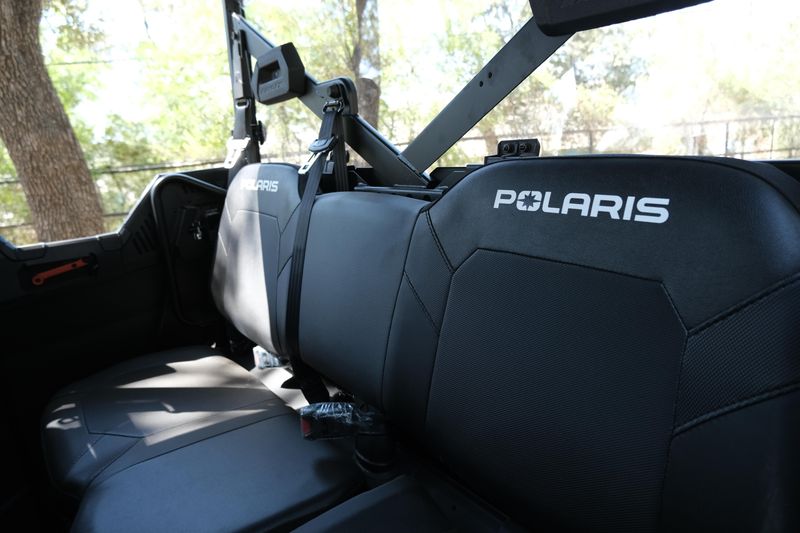 2025 Polaris RANGER CREW 1000 PREMIUM GRANITE GRAYImage 10