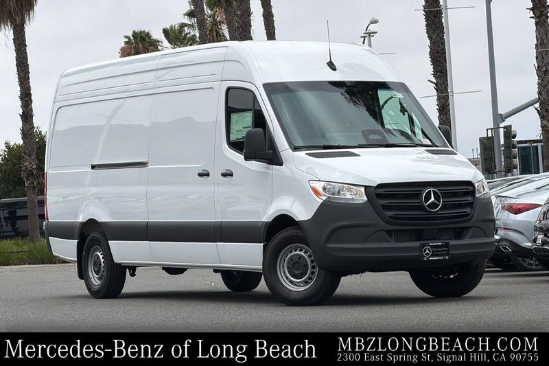 New 2026 Mercedes-Benz Sprinter 2500 Cargo 170 WBImage 1