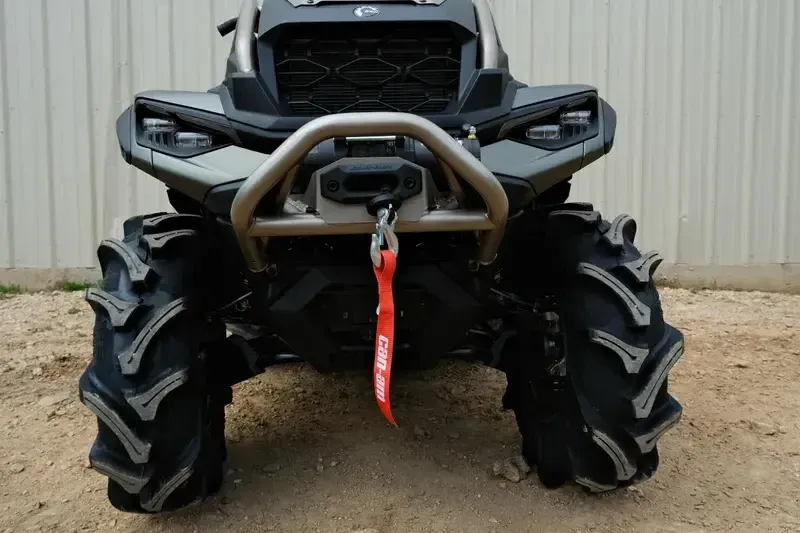 NEW 2026 CAN-AM OUTLANDER X MR 1000R Image 8
